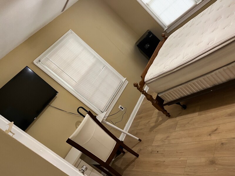 Foto principal - 1045 Ontario St