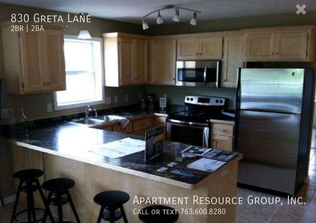 Building Photo - 830 Greta Ln