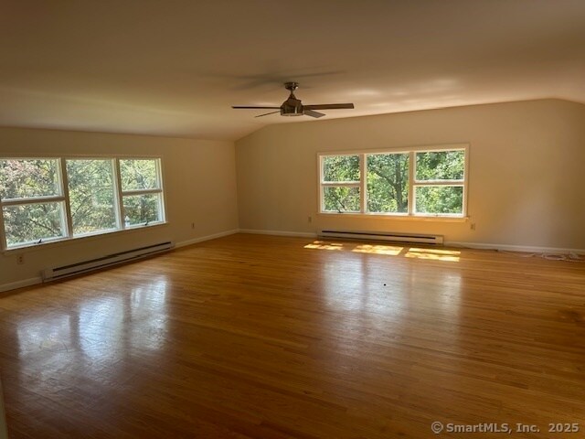 Foto del edificio - 679 New Norwalk Rd