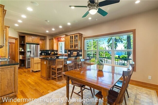 Building Photo - 4 br, 3.5 bath House - 4618 Lake Whatcom B...