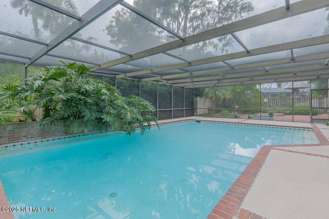 Building Photo - 4944 Mariners Point Dr
