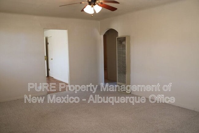 Building Photo - 1021 Schofield Ln