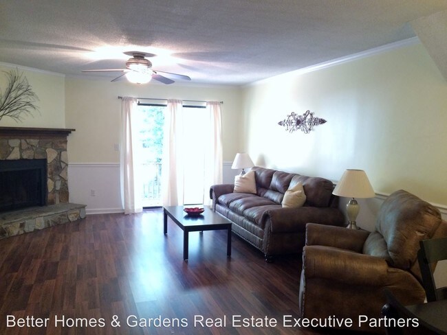 Building Photo - 2 br, 2 bath House - 456 Forest Hills Dr