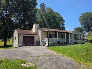 Building Photo - 286 Thompsonville Rd
