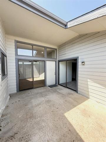 Building Photo - 606 Bellaire Dr