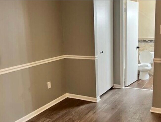 Foto del edificio - 306A Kelly Cv