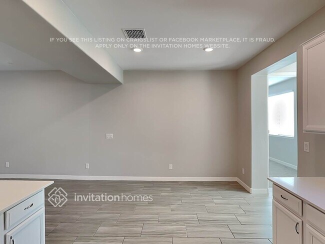 Foto del edificio - 16537 W Alameda Rd