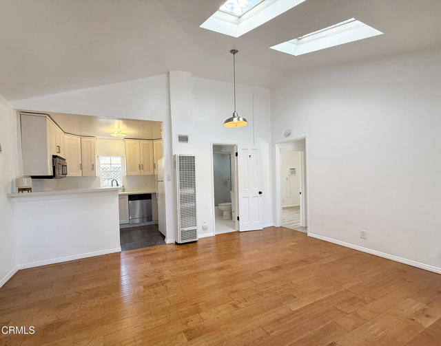 Foto del edificio - 10832 Otsego St