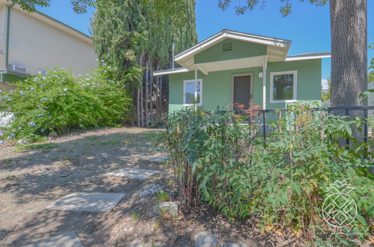 Foto principal - 2657 Piedmont Ave
