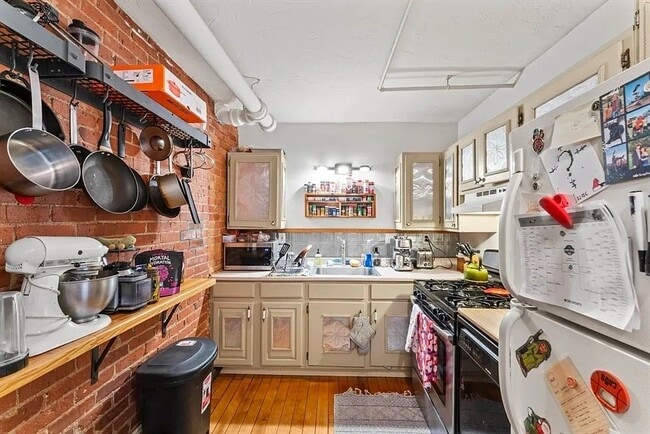 Photo - 388 Arborway Apartment