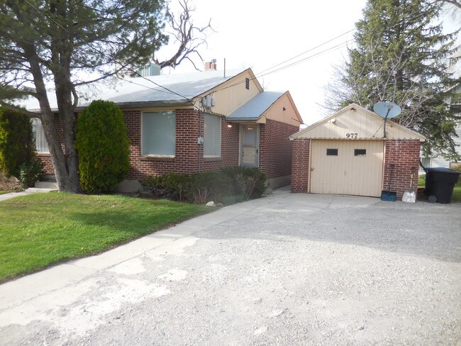 Foto del edificio - 977 E 5600 S