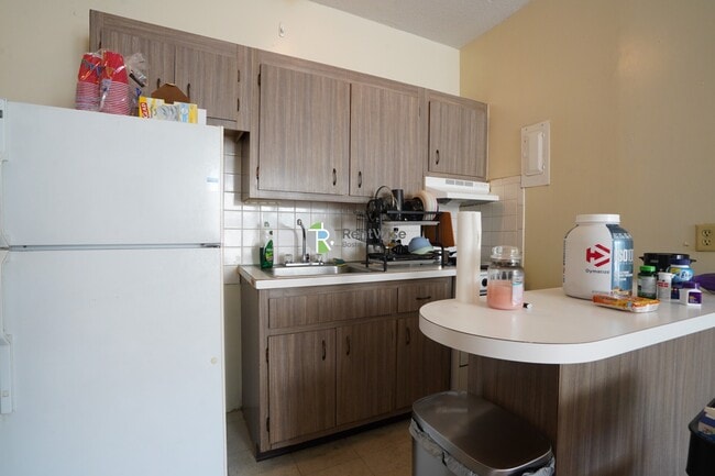 Building Photo - 1120 Commonwealth Ave