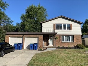 Building Photo - 52 Acacia Dr