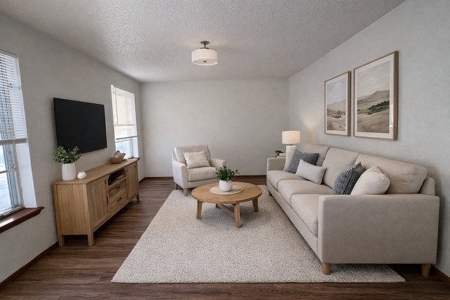 Foto del edificio - 6805 S Shartel Ave