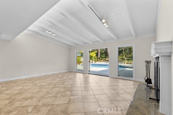 Foto del edificio - 3150 Dona Maria Dr