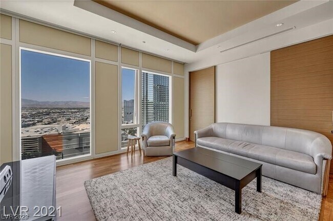 Building Photo - 3750 Las Vegas Blvd S