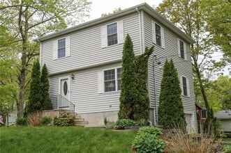 Building Photo - 303 Reservoir Ave