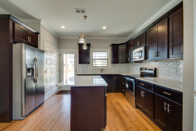 Building Photo - 2848 Cason Ln