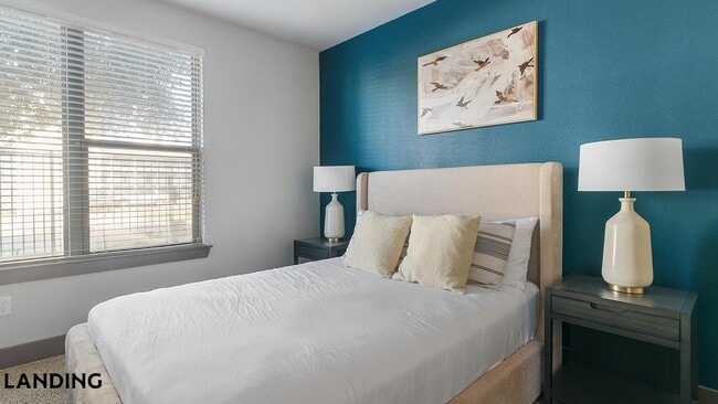 Foto del edificio - 14805 Grisby Rd