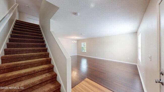 Foto del edificio - 5000 Magnolia Valley Dr