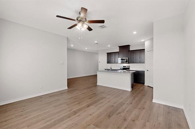 Foto del edificio - 740 Thorn Crk Dr