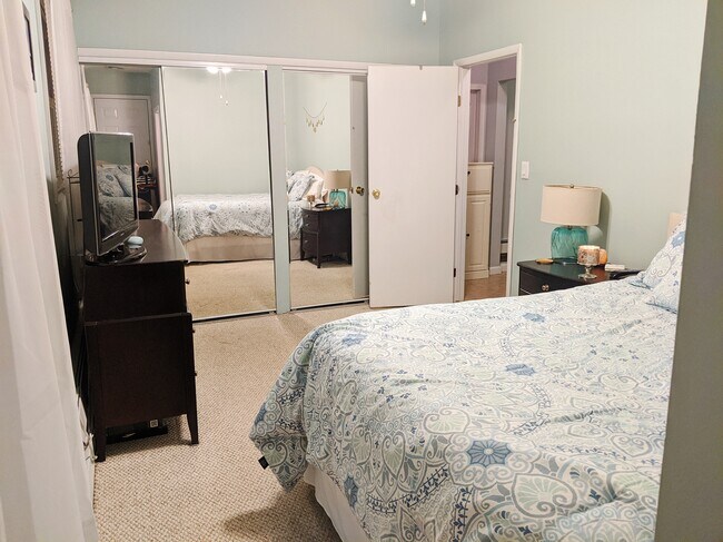 Foto del edificio - 17 Hillside Ave