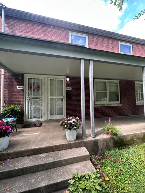 Photo - 1749 Algonquin Pkwy (Louisville, KY)