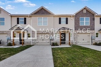Building Photo - 133 River Rock St