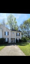 Building Photo - 112 W Oak Manor Ct