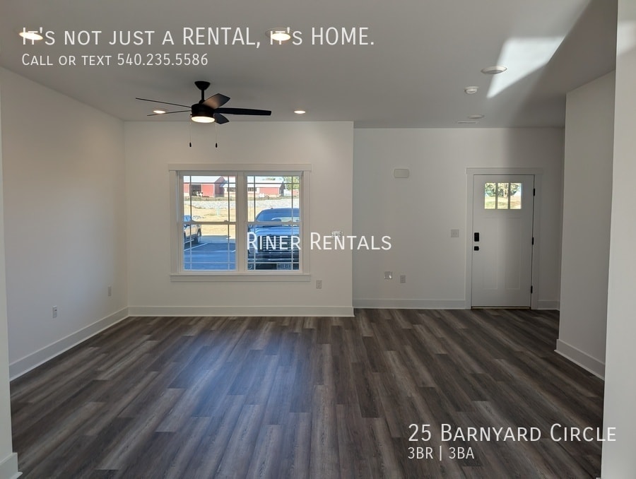 Foto principal - 25 Barnyard Cir