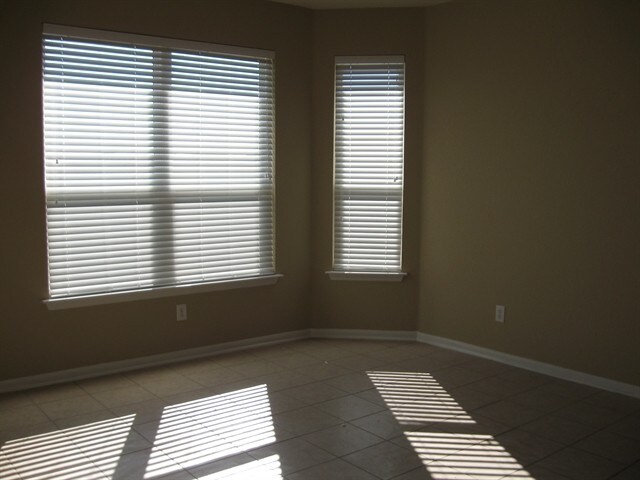 Foto del edificio - 1402 Chandler Cove