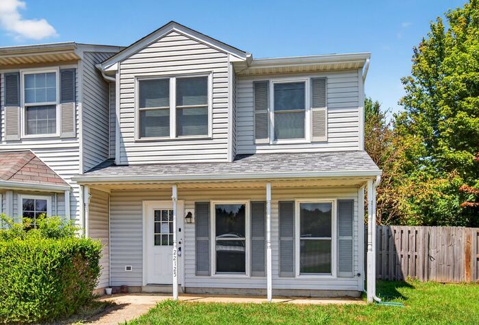 Primary Photo - 22125 St Leonard's Cir