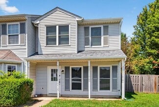 Building Photo - 22125 St Leonard's Cir