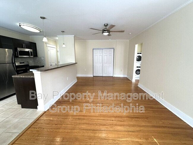 Foto del edificio - 437 W School House Ln