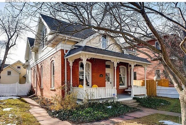 Photo - 1618 Spruce St House