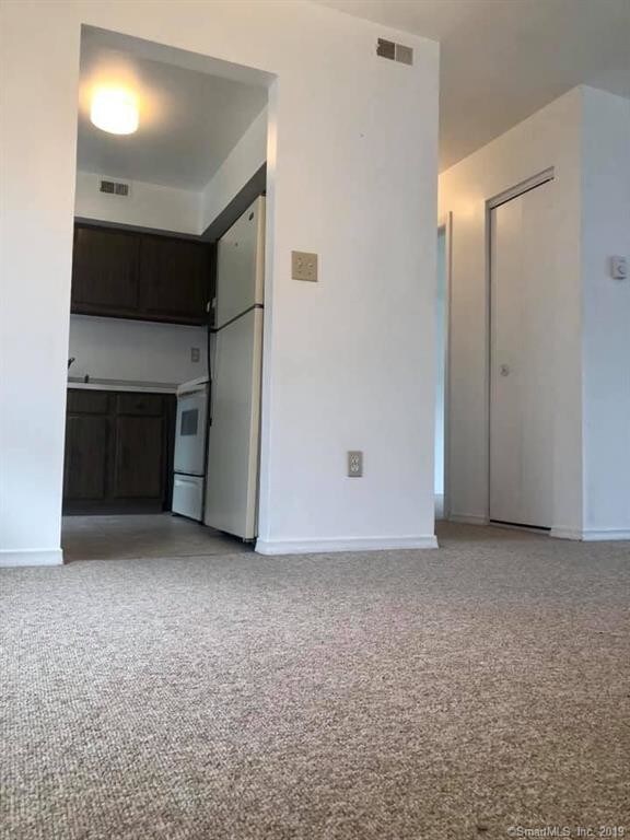 96 Candlewood Dr Unit 96, South Windsor, CT 06074 Condo for Rent in South Windsor, CT