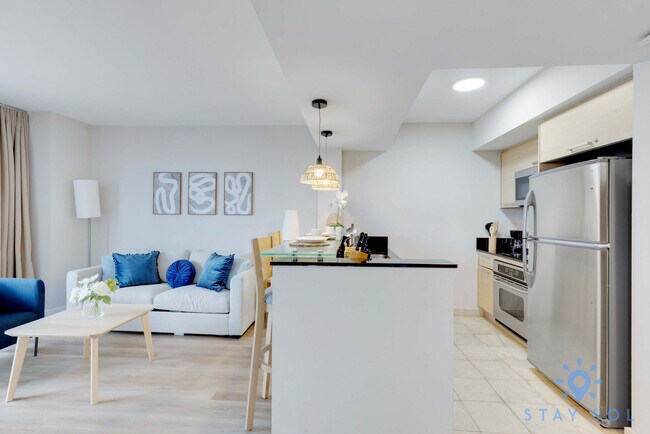 Building Photo - 18683 Collins Ave