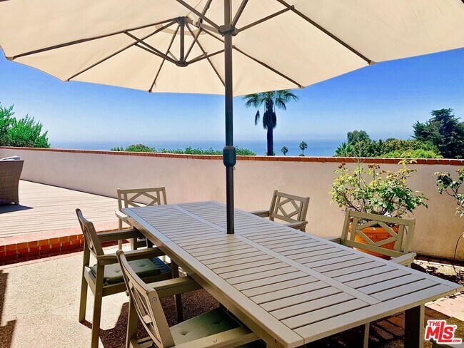 Building Photo - 251 Monte Grigio Dr