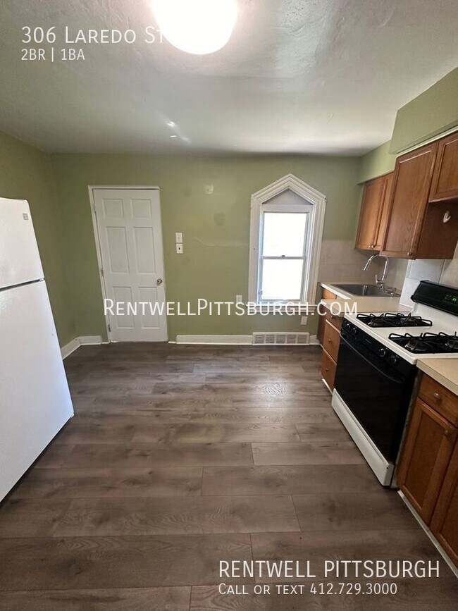 Foto del edificio - 2 Bedroom Home in McKeesport