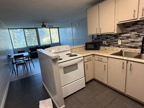 Building Photo - 111 Kahului Beach Rd