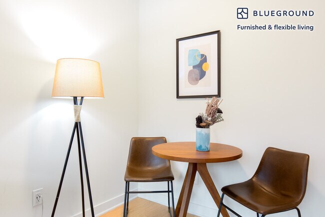 Foto del edificio - 450 W 17th St