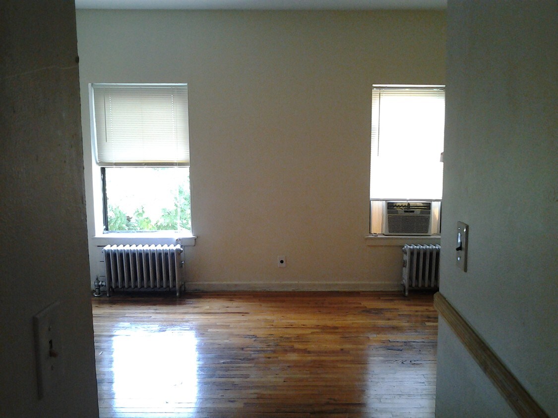 Foto del edificio - 318 W 138th St