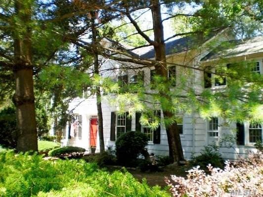 Primary Photo - 259 Manhasset Ave