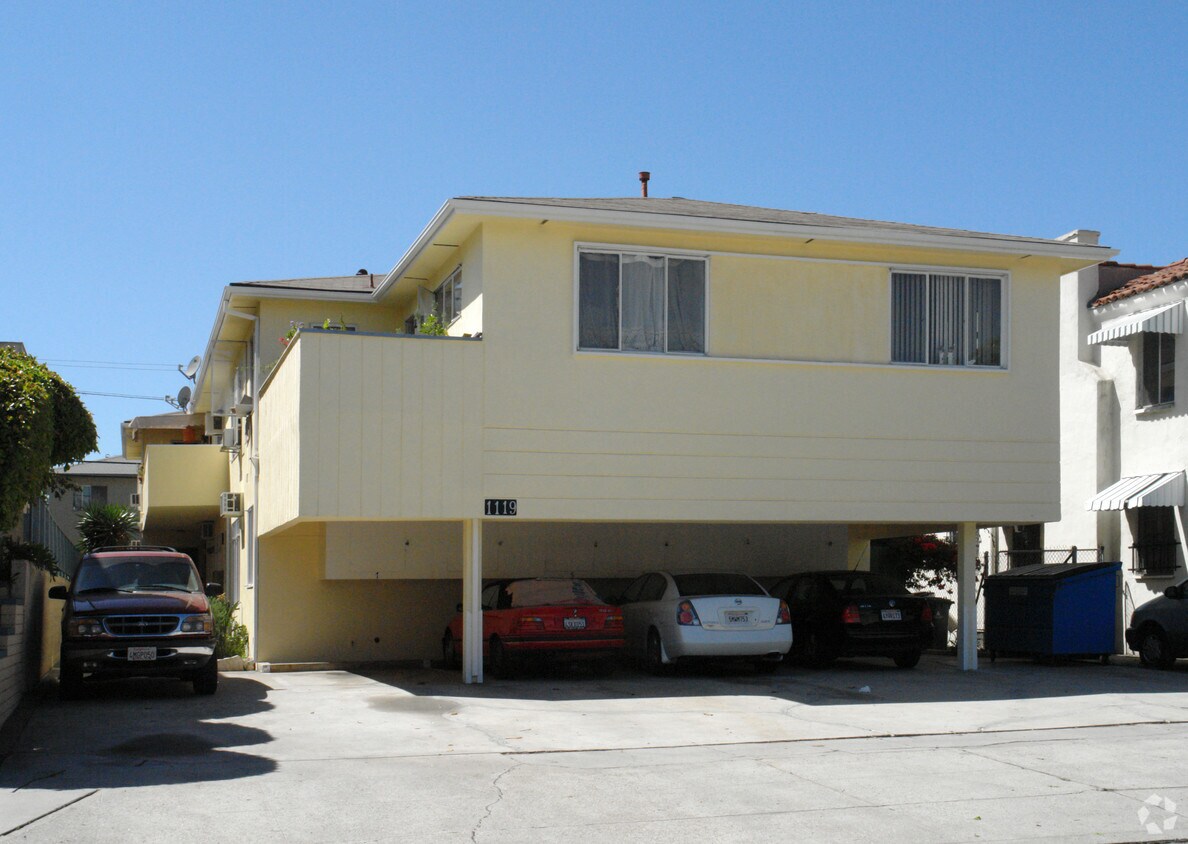 Primary Photo - 1119 S Sherbourne Dr