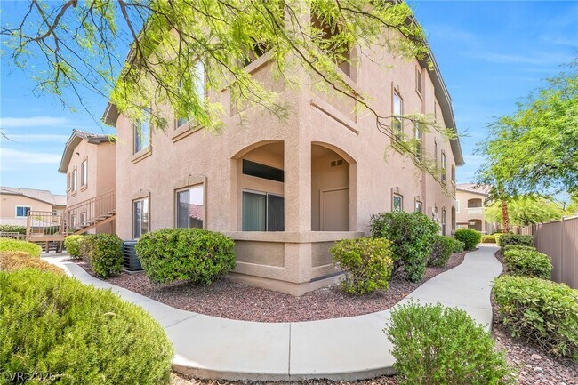 Building Photo - 8985 S Durango Dr