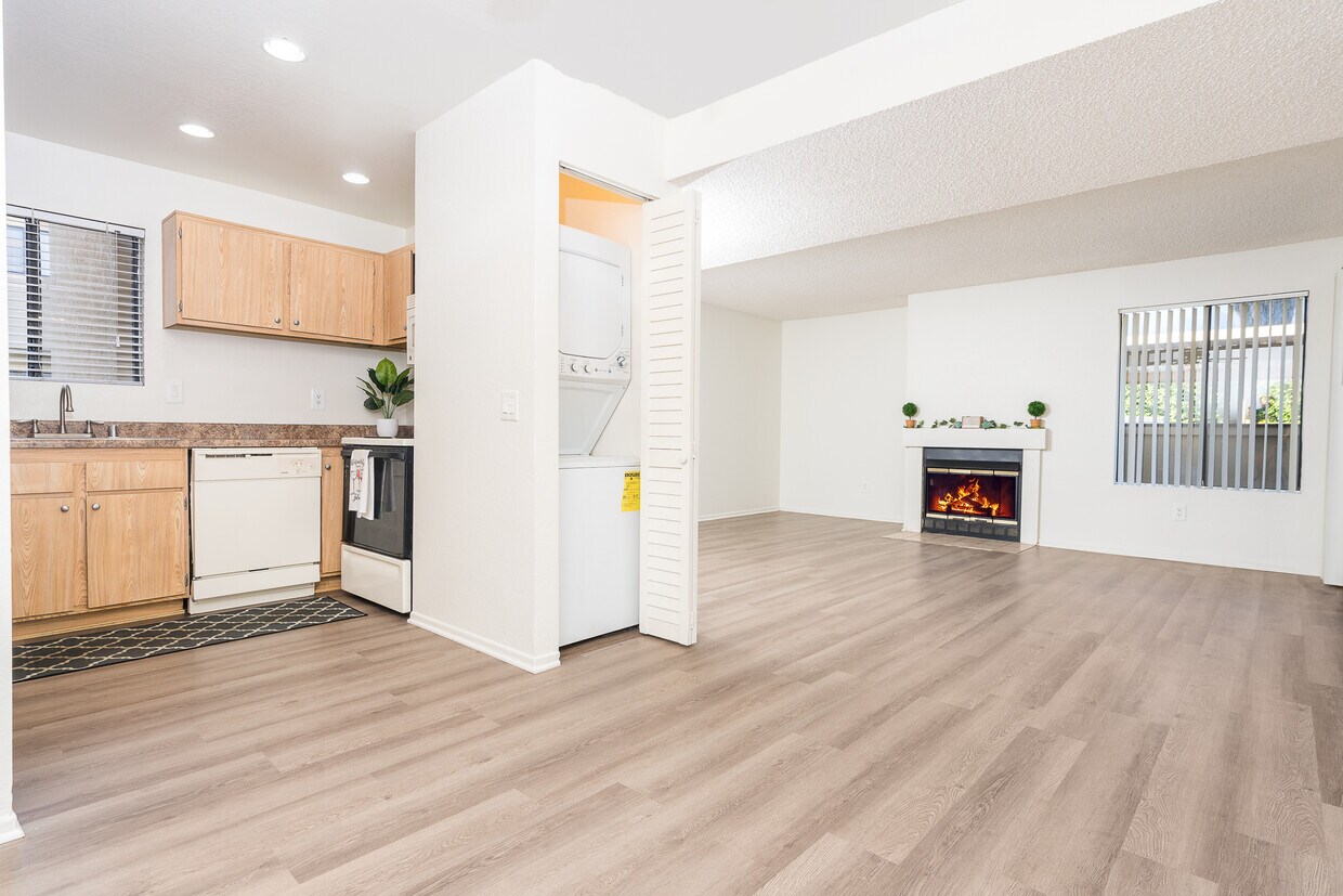 Woodbend Apartments in Rancho Cucamonga, CA