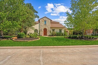 Building Photo - 19 Paloma Bend Pl