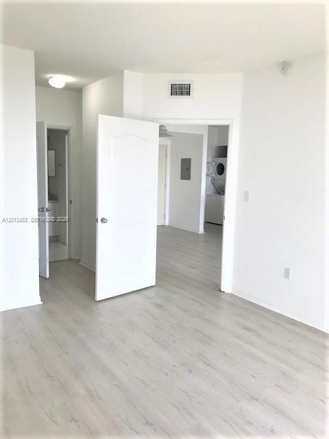 Foto del edificio - 5077 NW 7th St
