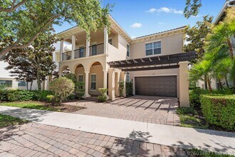 Building Photo - 112 Tulip Tree Ct