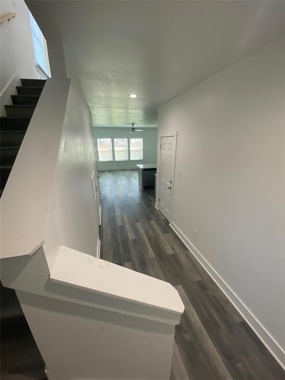 Foto del edificio - 8103 Corinth St